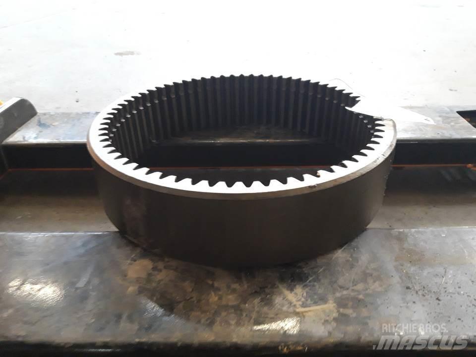 CAT 966E Transmisijos