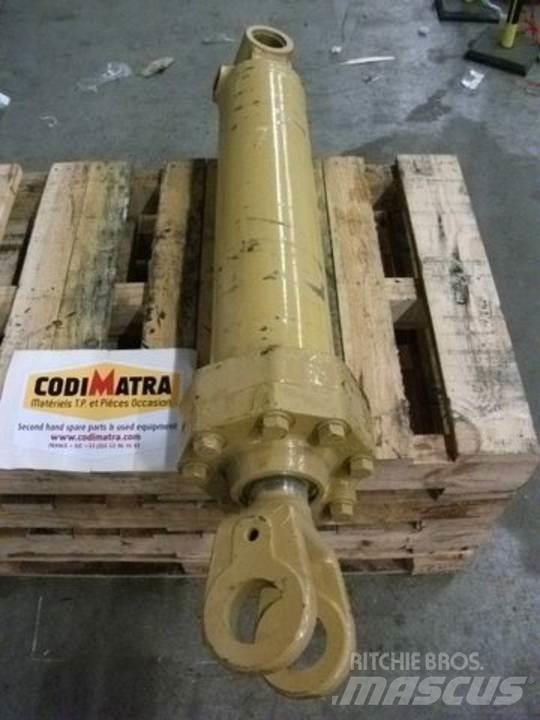 CAT 966F Hidraulikos įrenginiai