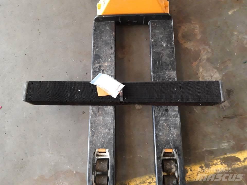CAT 970F Varikliai