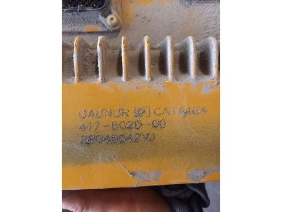 CAT 972M Kabinos ir interjeras