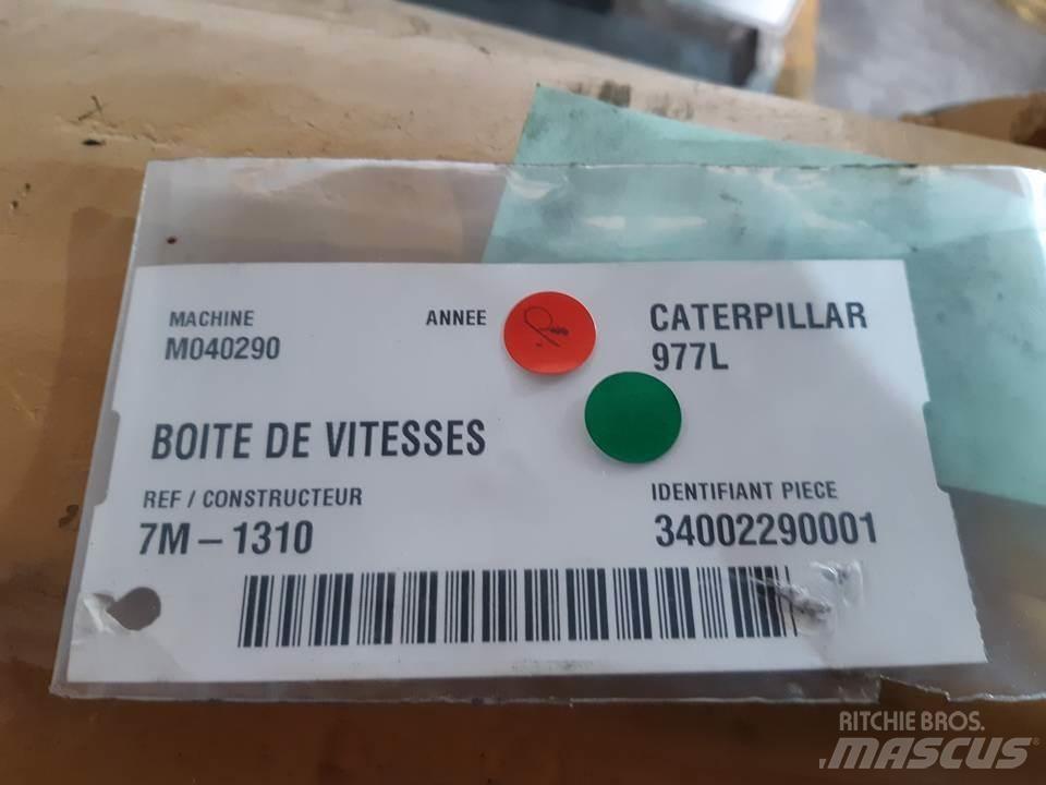 CAT 977L Transmisijos