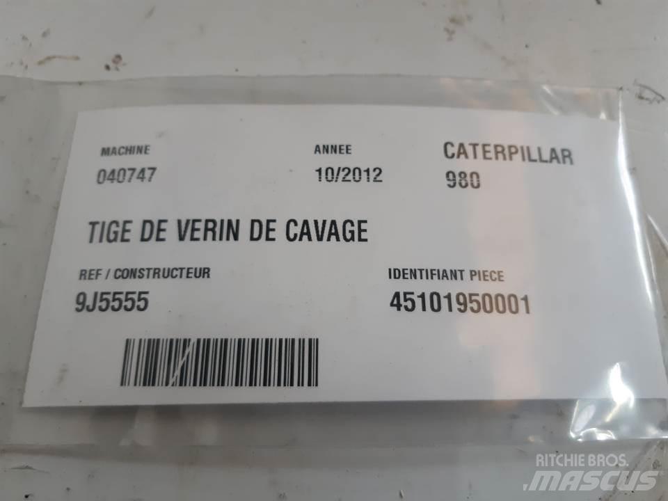 CAT 980 Hidraulikos įrenginiai