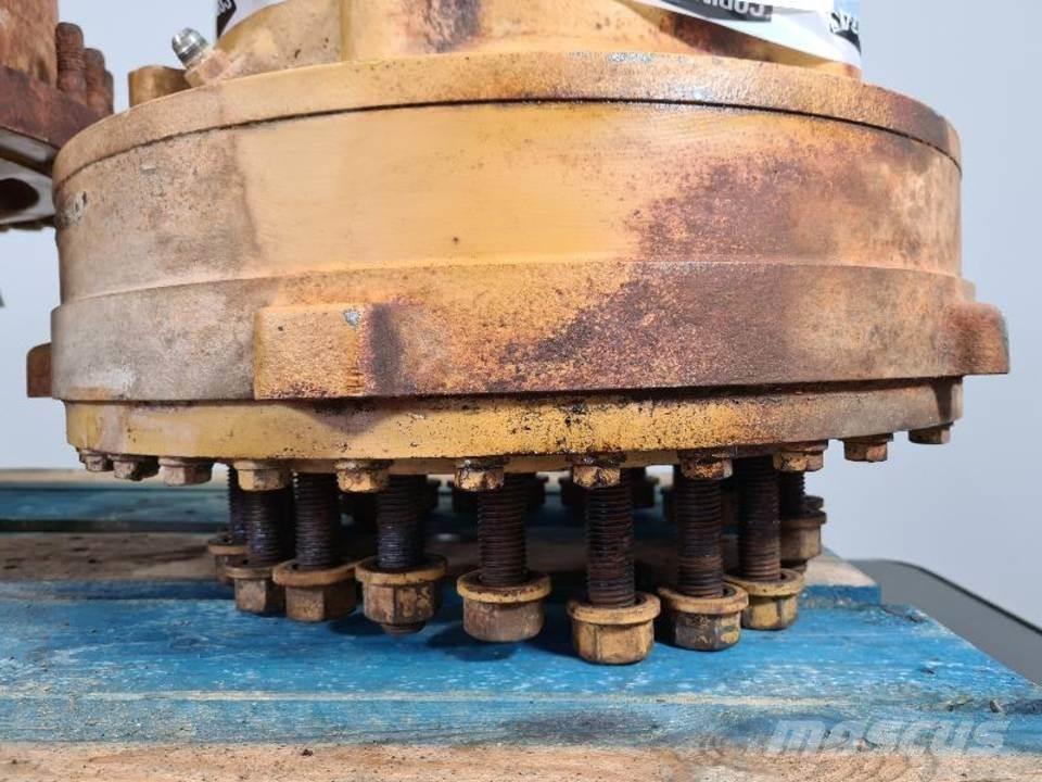 CAT 988B Transmisijos