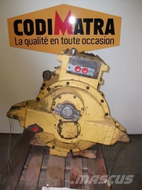 CAT 988B Transmisijos