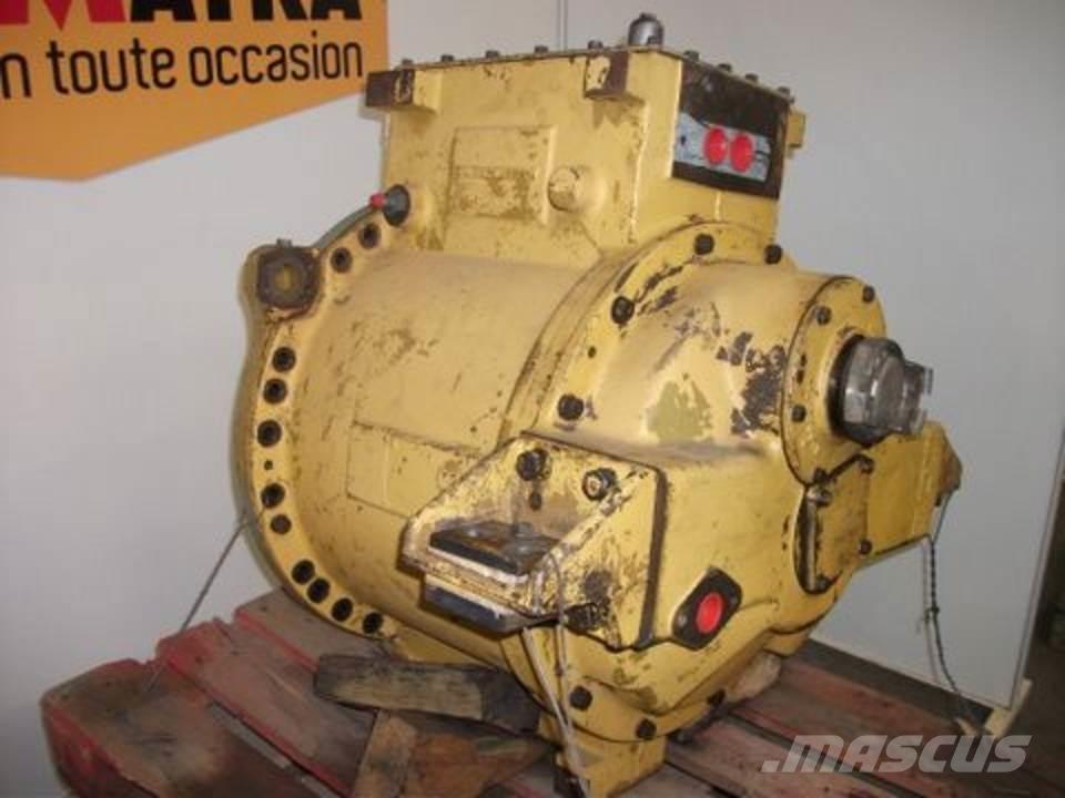 CAT 988B Transmisijos