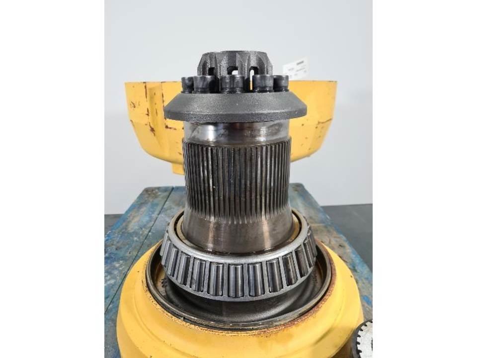 CAT 988G Transmisijos