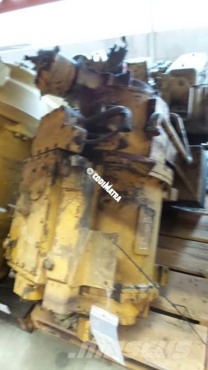 CAT D300B Transmisijos