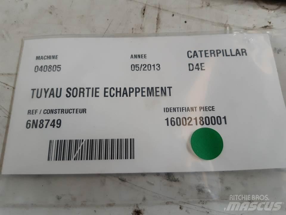 CAT D4E Varikliai