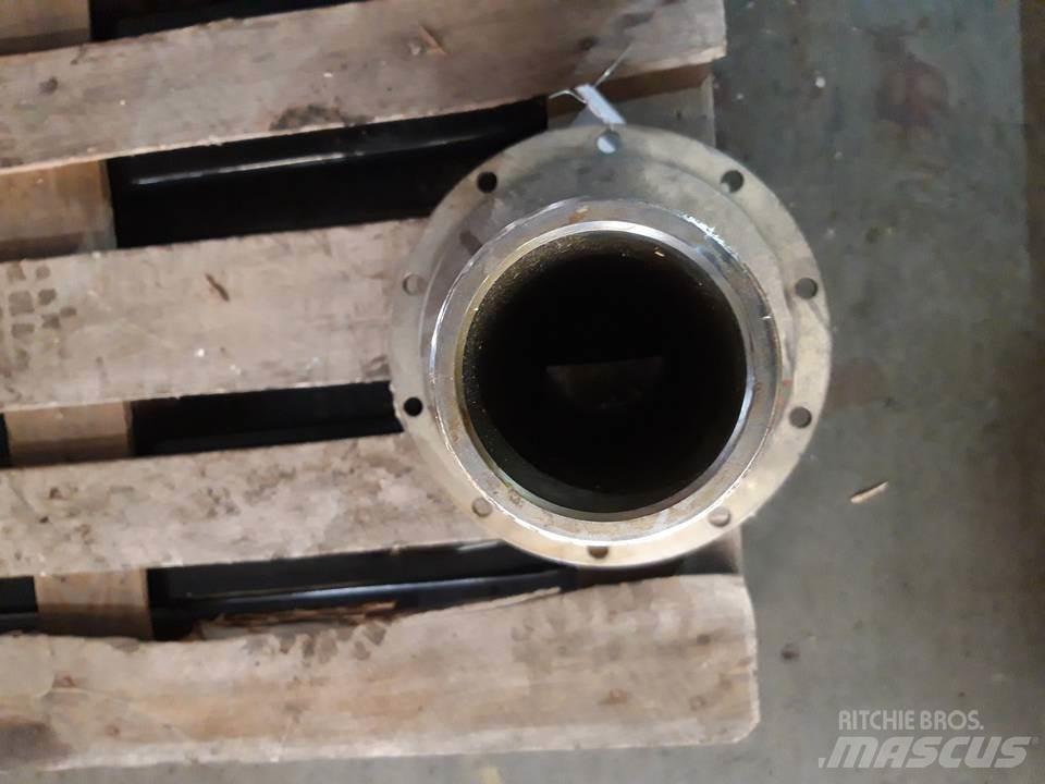 CAT D4E Transmisijos