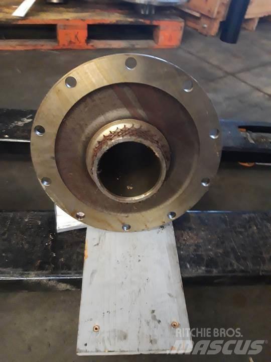 CAT D4E Transmisijos