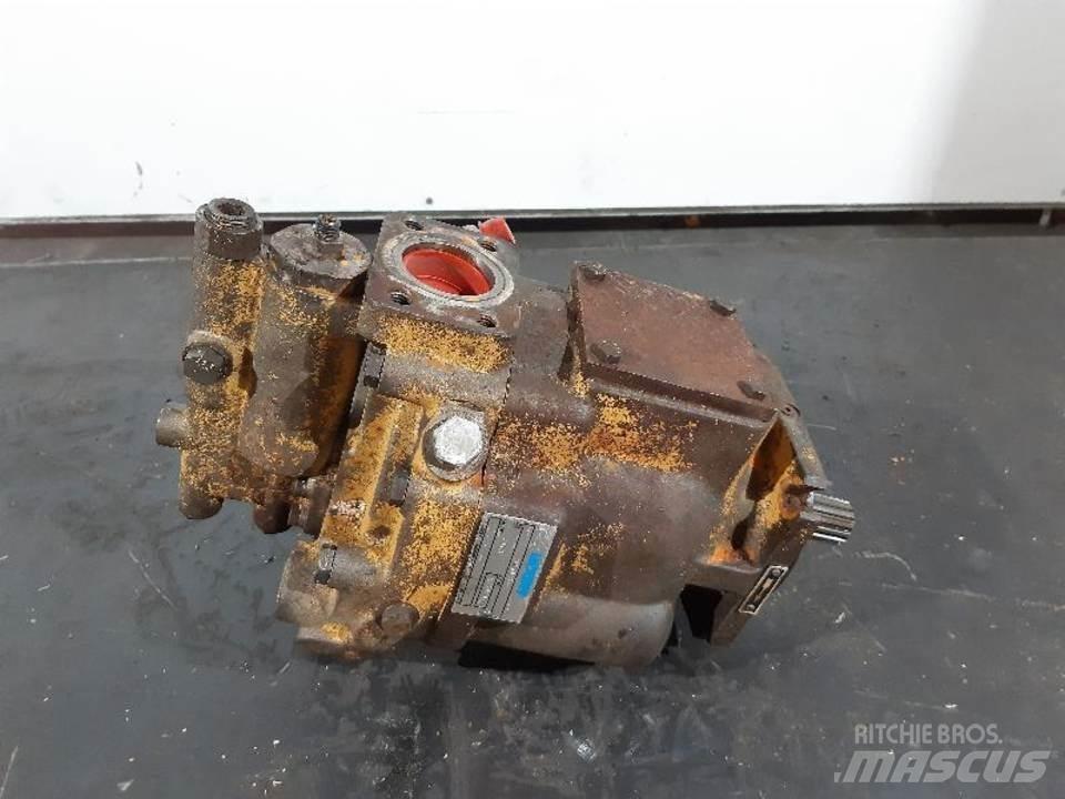 CAT D5H Hidraulikos įrenginiai