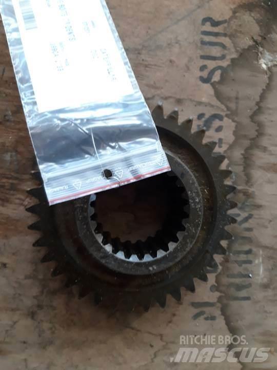CAT D6C Transmisijos