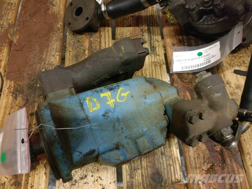 CAT D7G Hidraulikos įrenginiai
