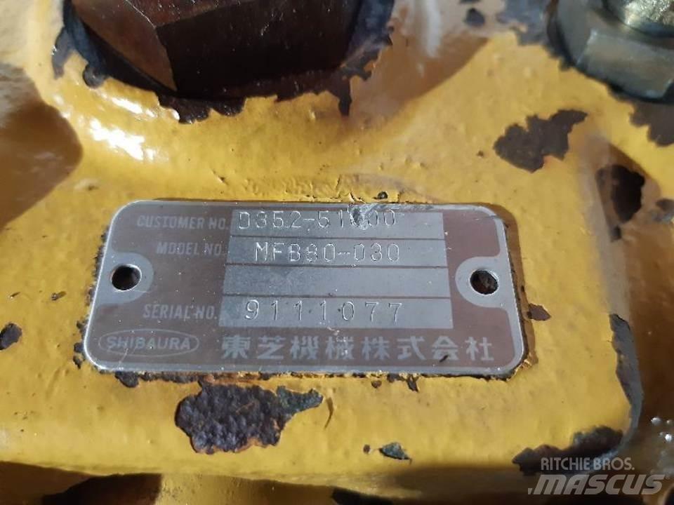 CAT E120B Hidraulikos įrenginiai