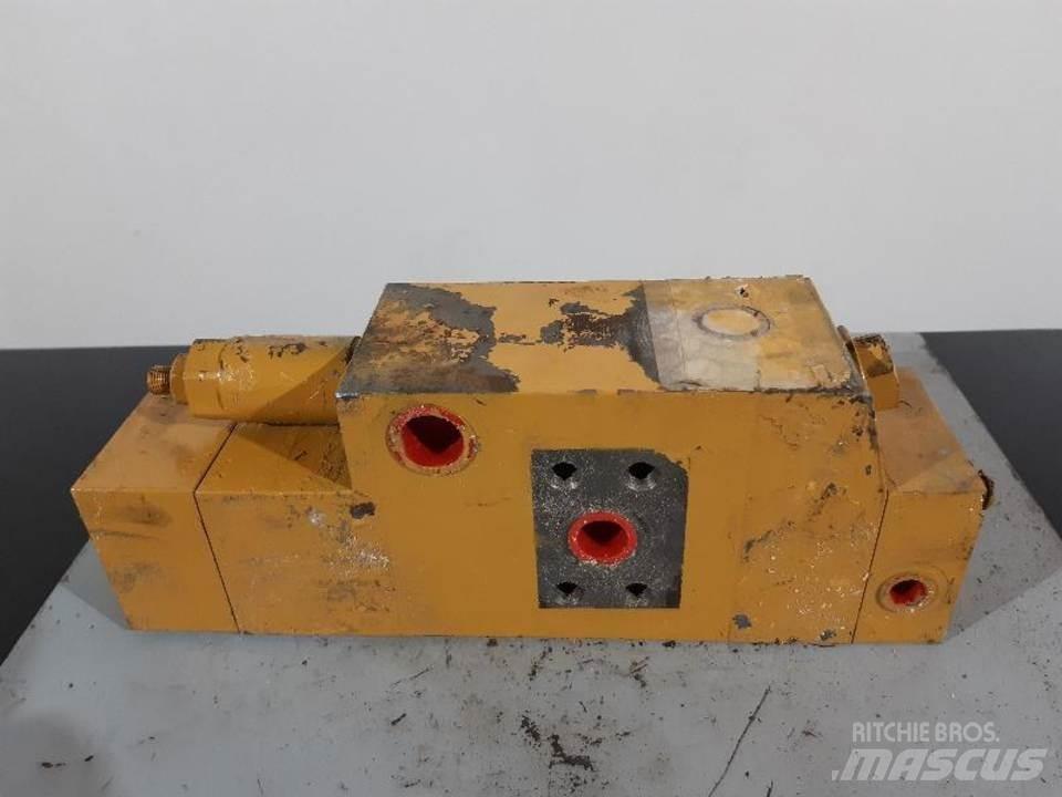 CAT M315 Hidraulikos įrenginiai