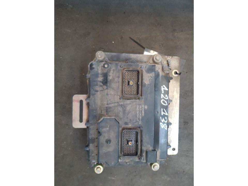 CAT M316D Kabinos ir interjeras