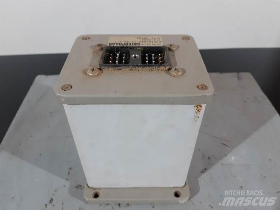 CAT M318 Kabinos ir interjeras
