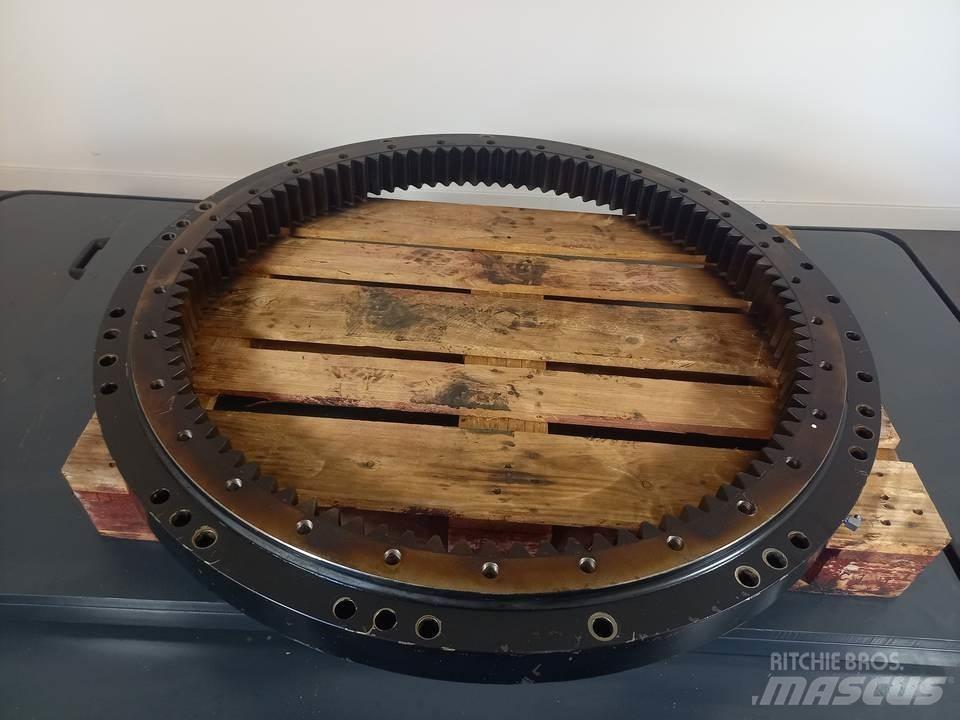 CAT M320F Transmisijos