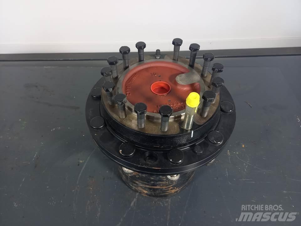 CAT M320F Transmisijos