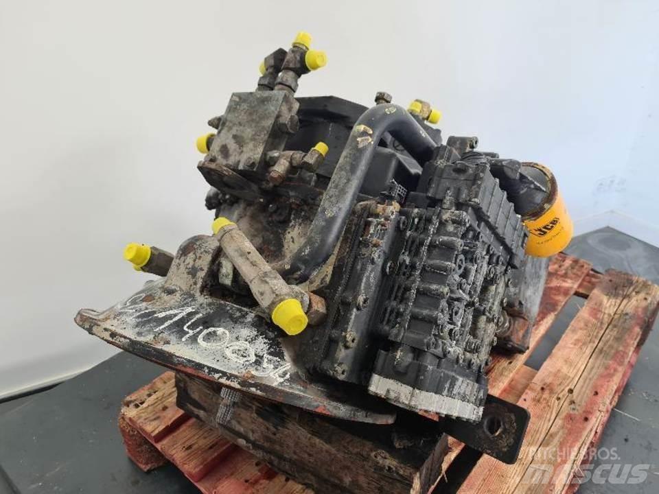 JCB 416HT Transmisijos
