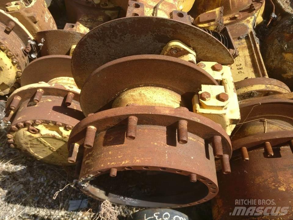 Volvo A25 Transmisijos