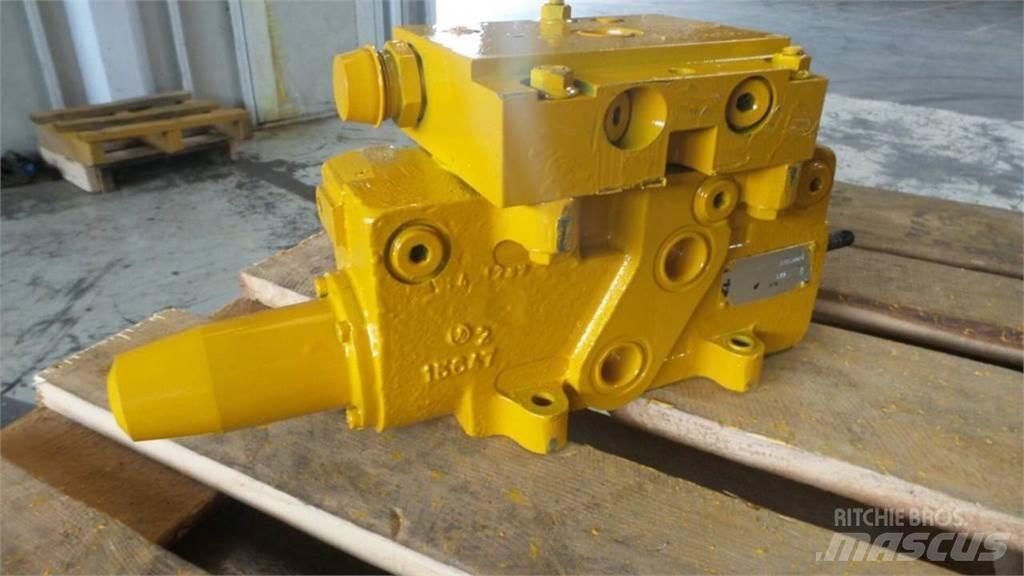 Volvo A30 Hidraulikos įrenginiai