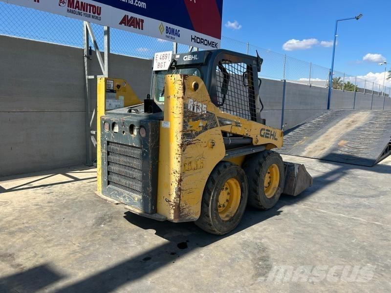 Gehl SR135 Mini krautuvai