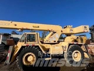 Grove RT58B Neapdoroto reljefo kranai