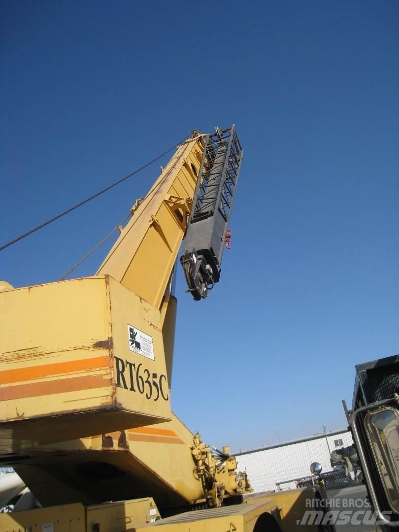 Grove RT635C Neapdoroto reljefo kranai