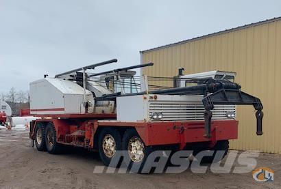 Link-Belt HC-218 Visureigiai kranai