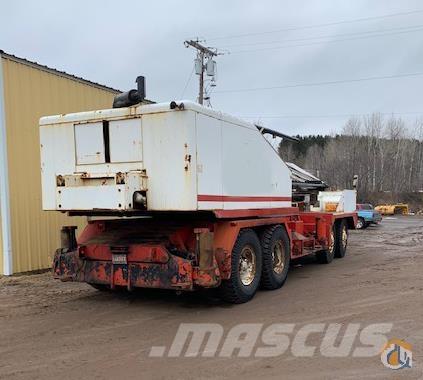 Link-Belt HC-218 Visureigiai kranai