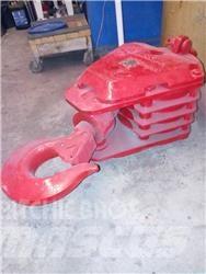 Lorain MCH 230E Visureigiai kranai