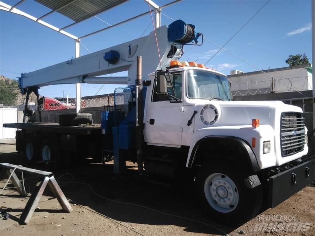 Manitex 30100 Automobiliniai kranai