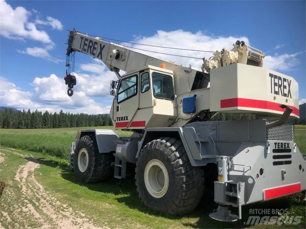 Terex RT 450 Neapdoroto reljefo kranai