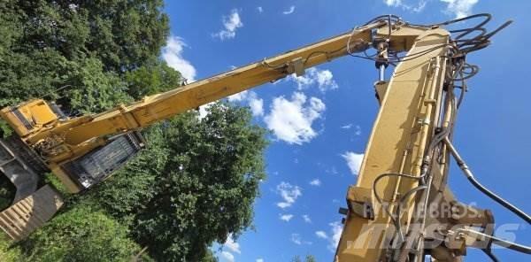 CAT 330 BL Vikšriniai ekskavatoriai