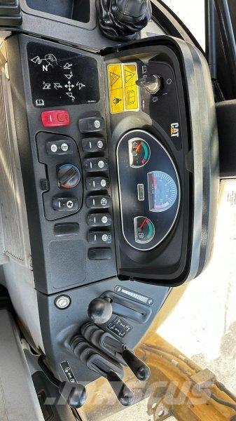 CAT 432 E Ekskavatoriniai krautuvai