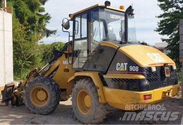 CAT 908 Naudoti ratiniai krautuvai