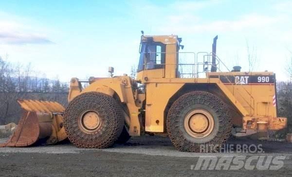 CAT 990 Naudoti ratiniai krautuvai