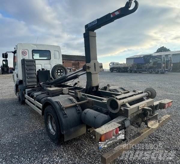 DAF LF 250 FA +(CZ) CTS Sunkvežimiai su keliamuoju kabliu