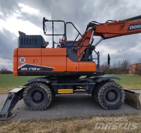 Doosan DX 170 W-7 Ratiniai ekskavatoriai