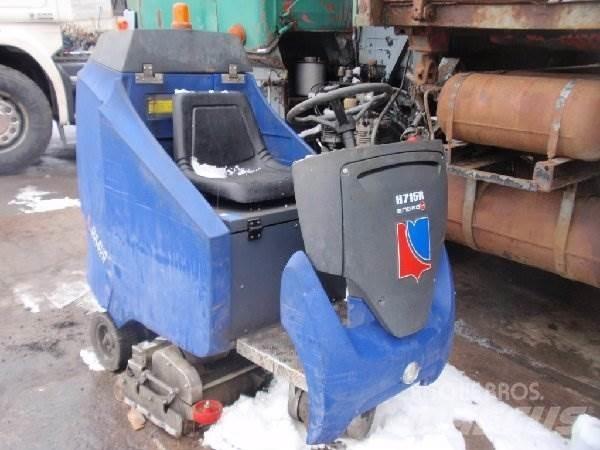 Dulevo H 715 R Šlavimo technika