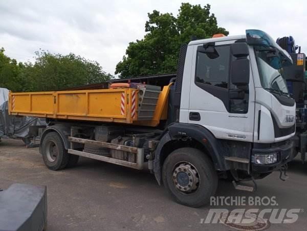 Iveco 150 EW Sunkvežimiai su keliamuoju kabliu