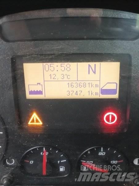 Iveco 150 EW Sunkvežimiai su keliamuoju kabliu