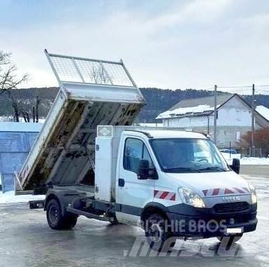 Iveco Daily 65c15 Savivarčių priekabų vilkikai