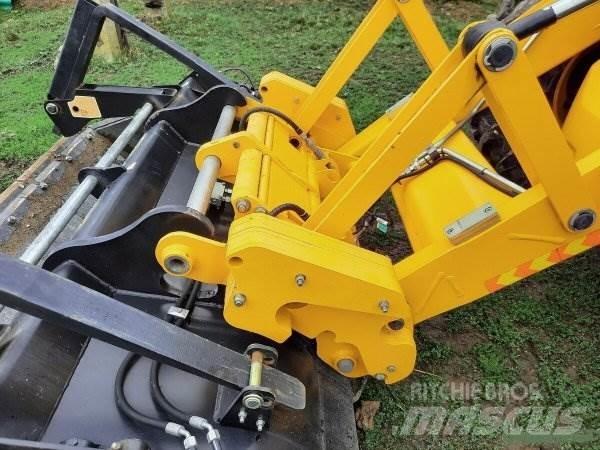 JCB 4CX +Piling Master Ekskavatoriniai krautuvai