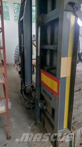  _JINÉ (PL) Wielton - NJ3E Kitos puspriekabės