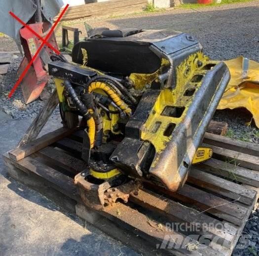 John Deere H 412 Miško pjovimo technika