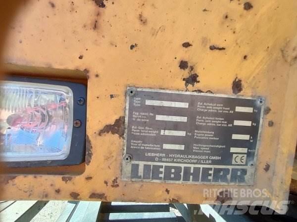 Liebherr A310 B Ratiniai ekskavatoriai