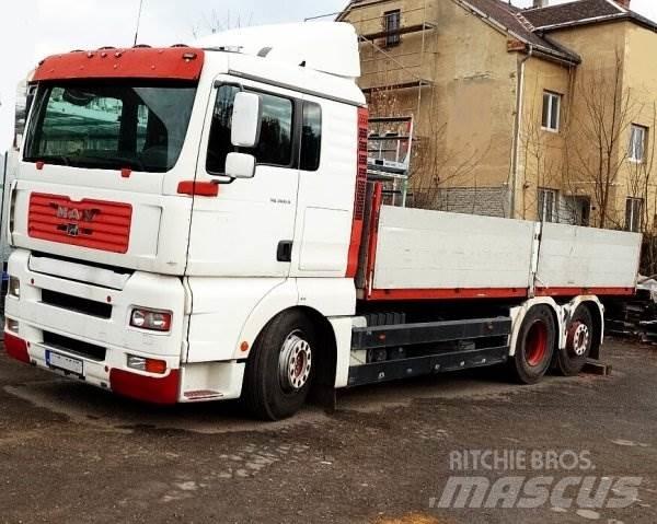 MAN TGA 26.362 Platformos/ Pakrovimas iš šono