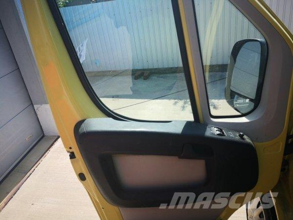 Peugeot Boxer 2.2D Statyba - Kita